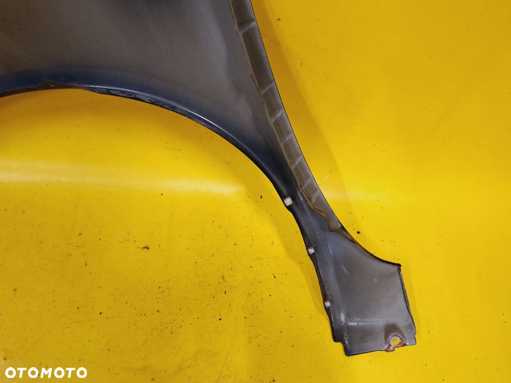 BŁOTNIK PRAWY PRZÓD NISSAN MICRA K12 HB 3D LAK: Z11G NR440 - 11