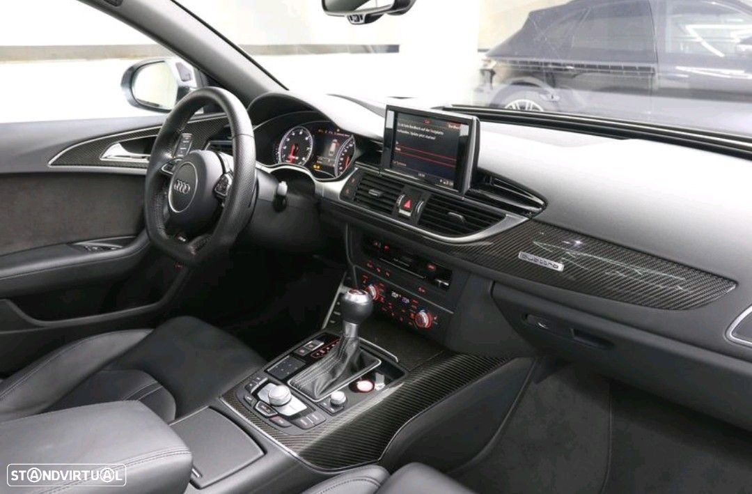 Audi RS6 Avant - 6