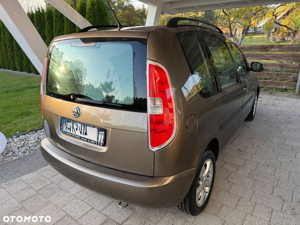 Skoda Roomster 2014 photo 4