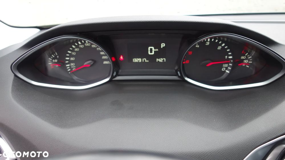 Peugeot 308 BlueHDi 120 EAT6 Stop & Start Allure - 19