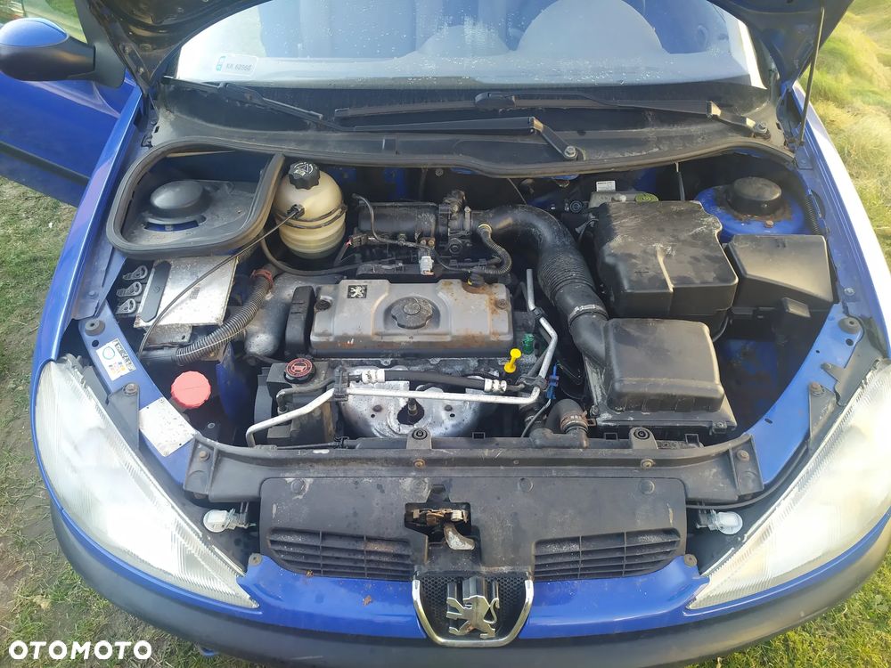 Peugeot 206 1.1 XR - 11