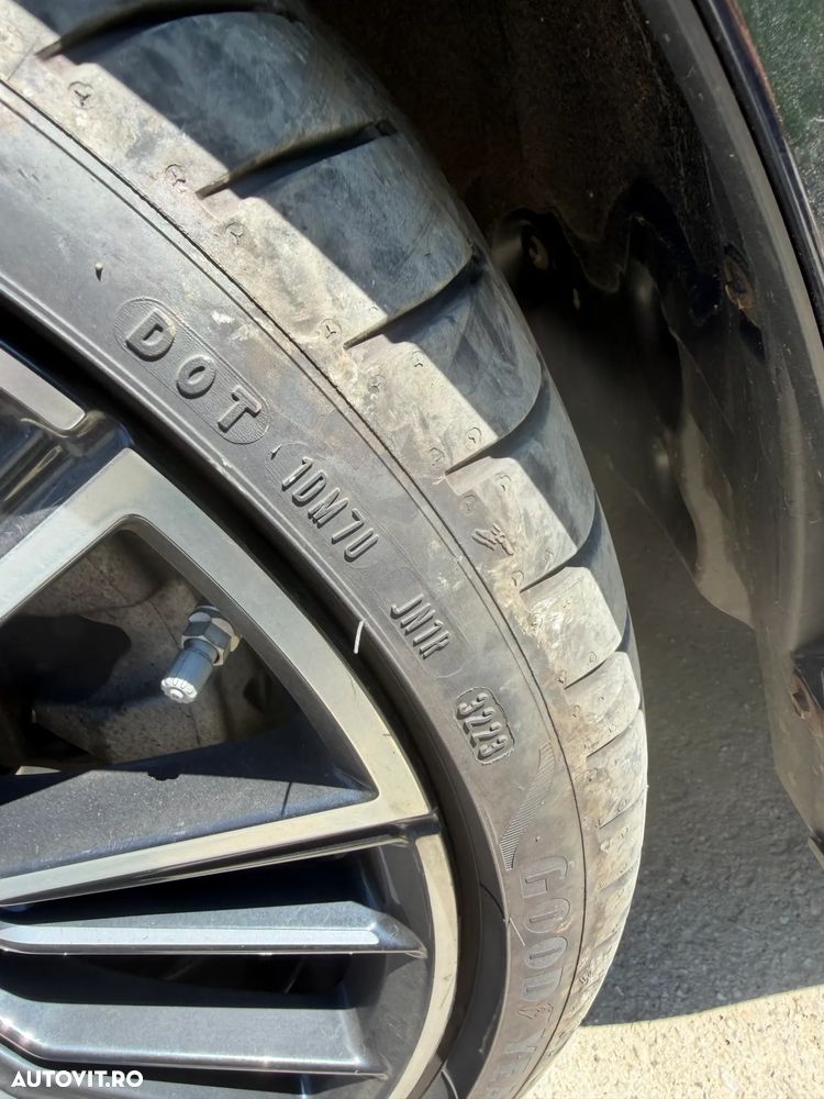 BMW Seria 5 520d xDrive AT - 22