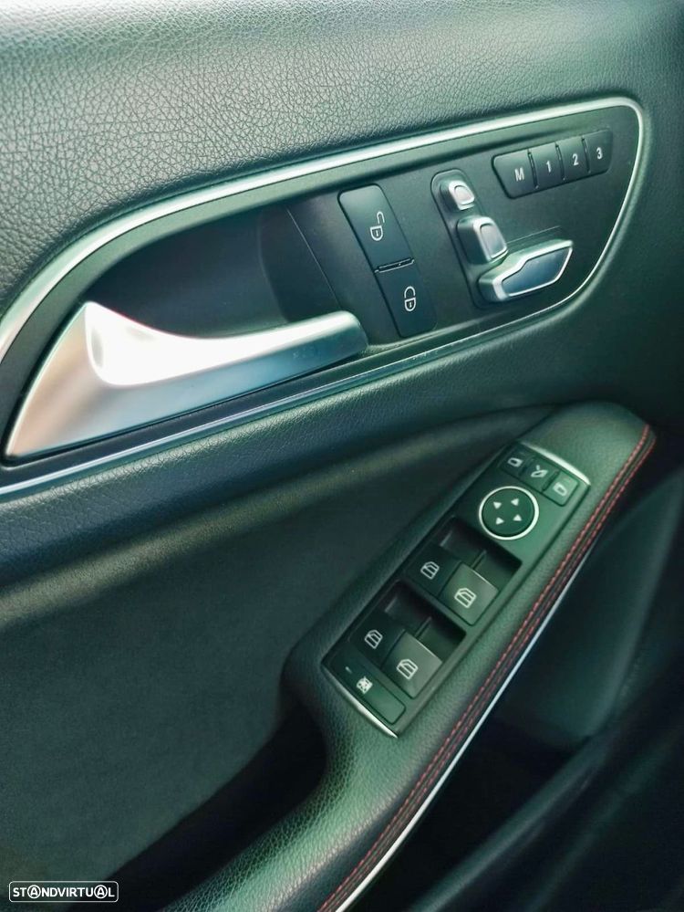 Mercedes-Benz A 45 AMG - 31