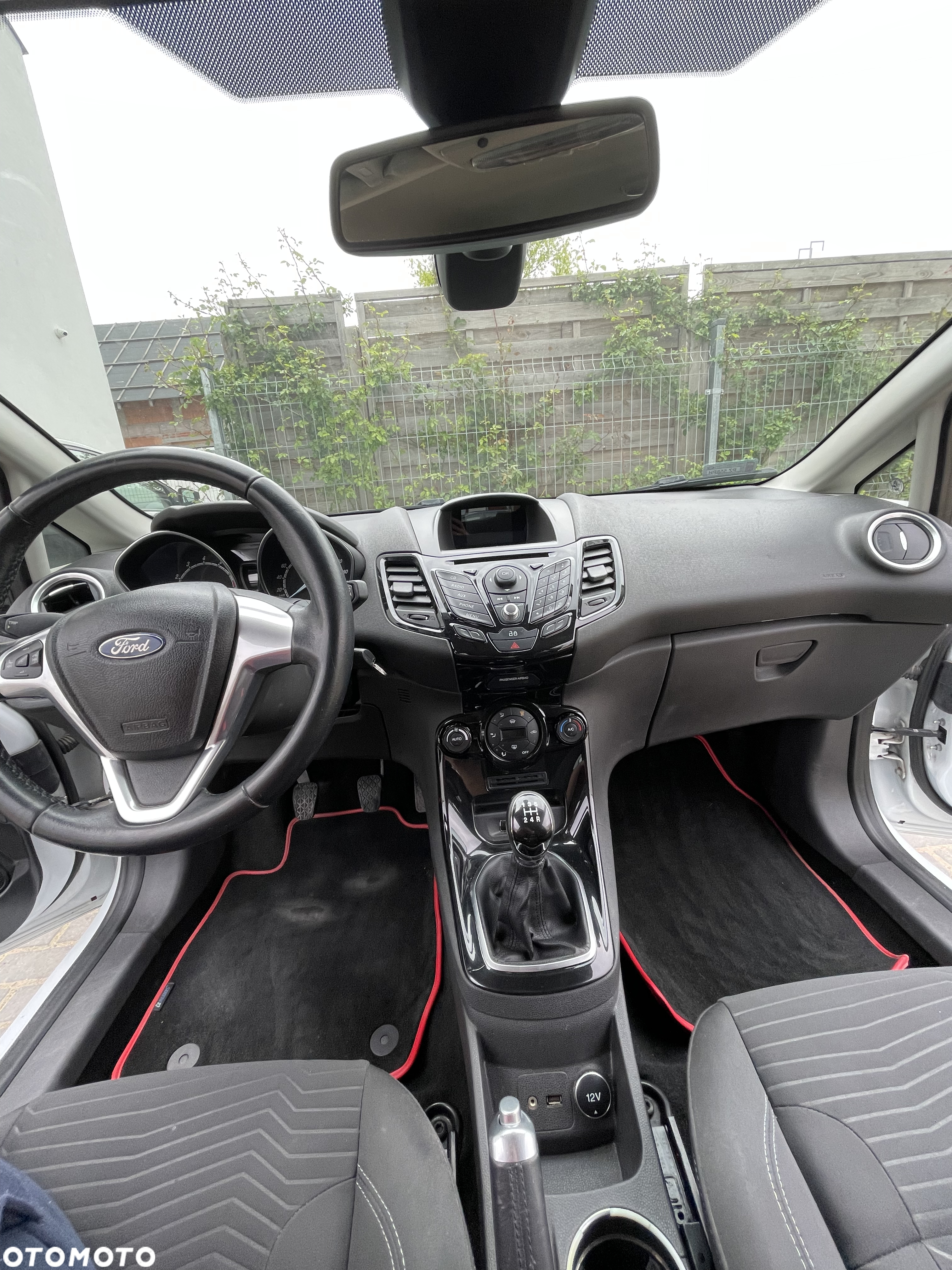 Ford Fiesta 1.0 EcoBoost Titanium - 19