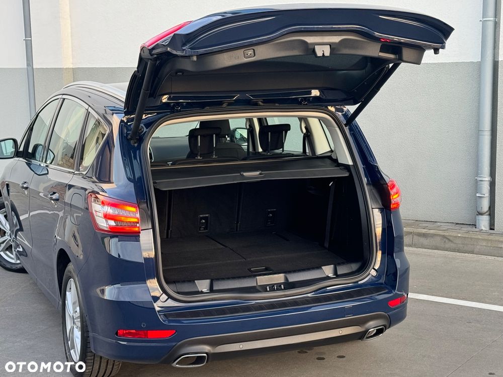 Ford S-Max 2.0 EcoBlue Titanium - 10