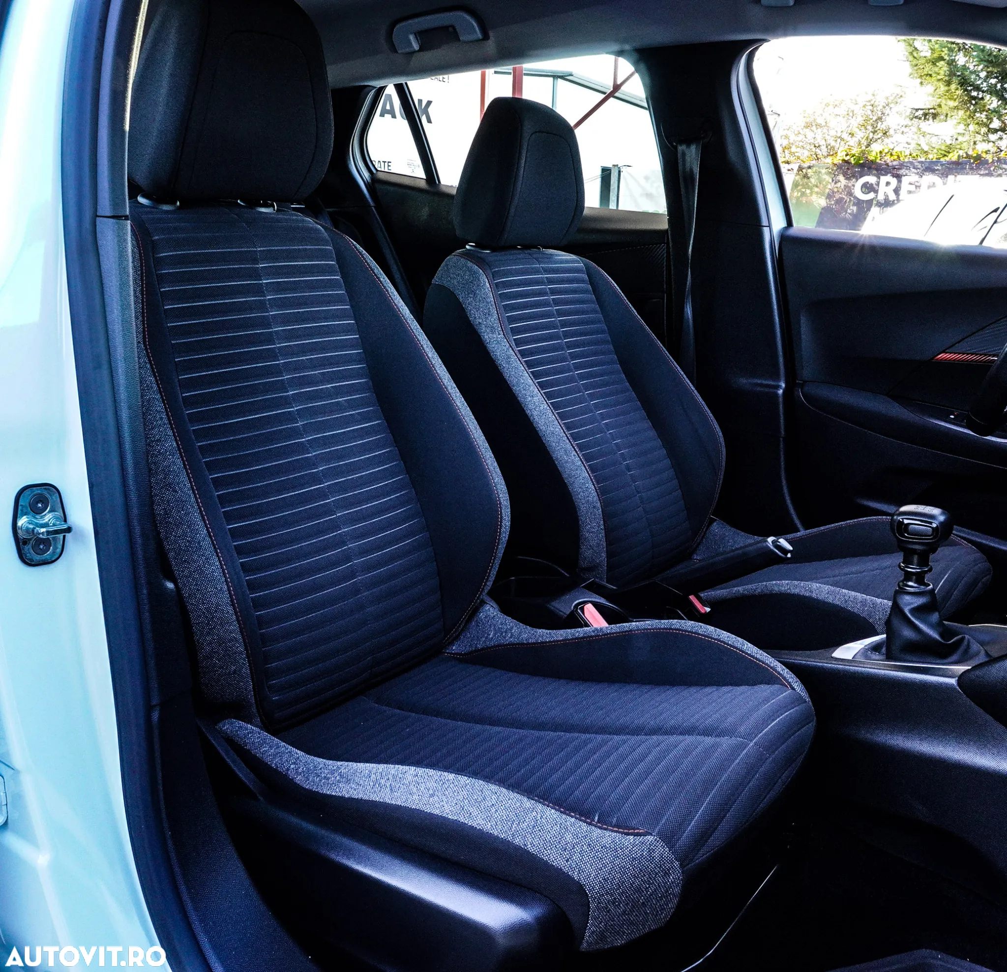 Peugeot 2008 1.5 BlueHDI STT Allure - 14