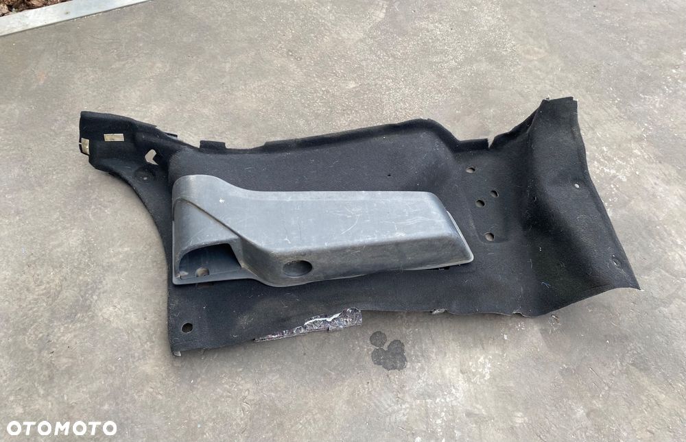 DACIA LODGY TAPICERKA BOCZEK PÓŁKA BAGAŻNIKA  PODSTAWKA NA NAPÓJ TRZECI RZĄD 7 osób wersja siedmio osobowa lewa tylna lewy tył lewa strona - 2