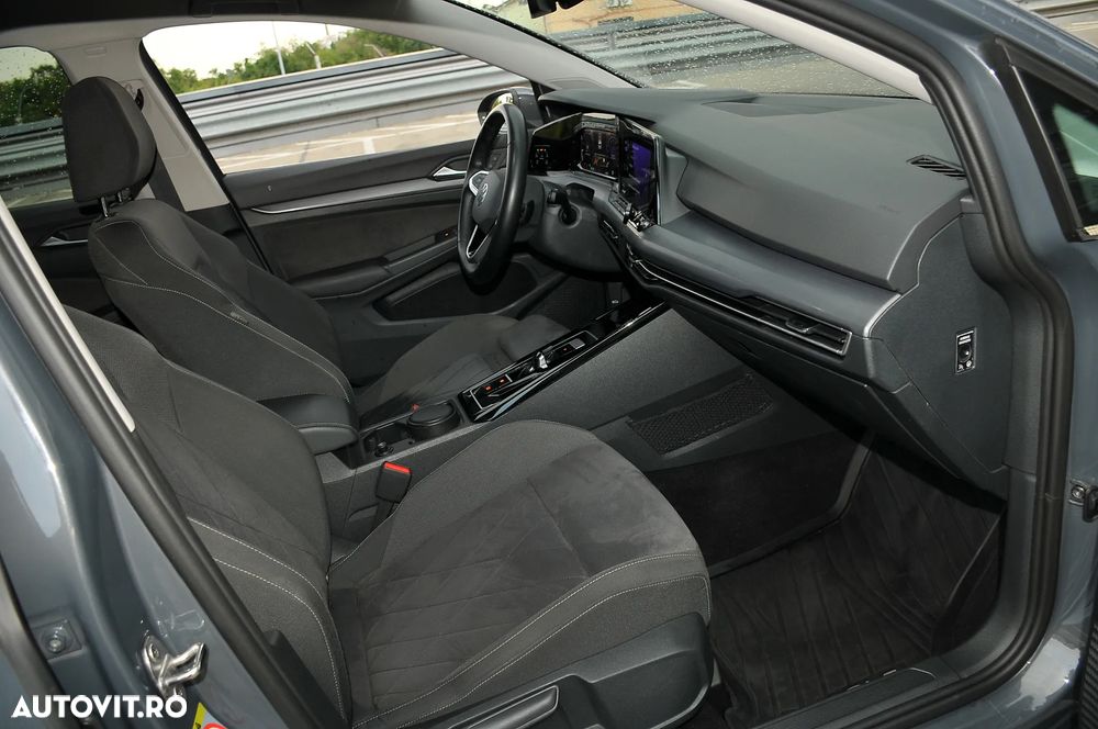 Volkswagen Golf 1.5 eTSI ACT DSG MHEV Style - 12