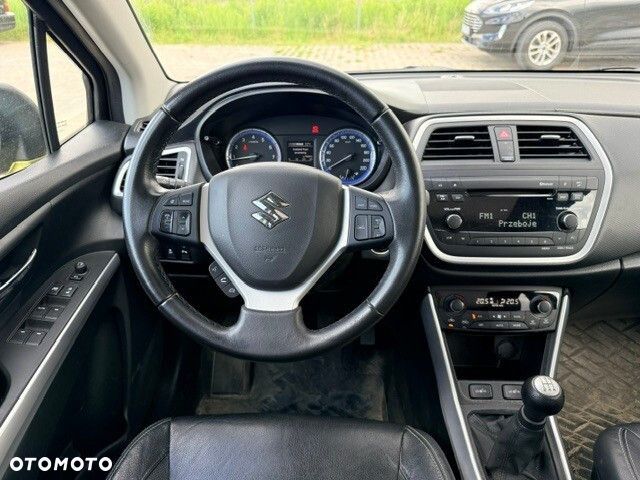 Suzuki SX4 S-Cross - 6