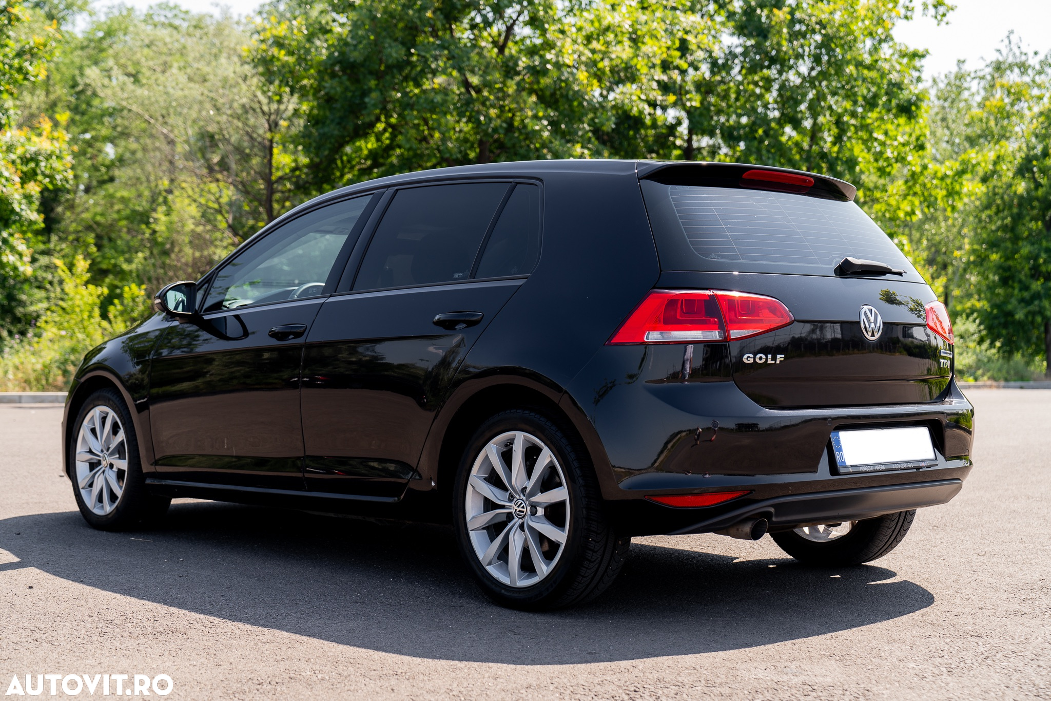 Volkswagen Golf 1.6 TDI DPF BMT DSG Comfortline - 9