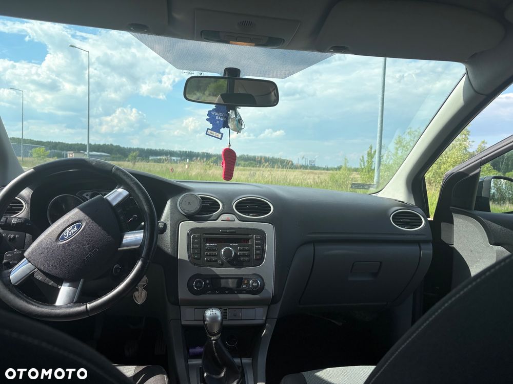 Ford Focus 1.6 TDCi Trend + - 17