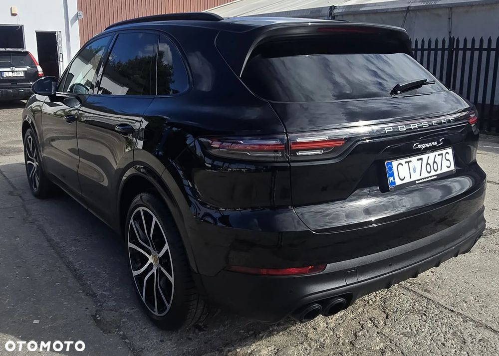 Porsche Cayenne Standard - 5