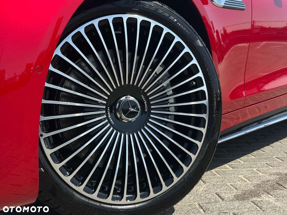 Mercedes-Benz Maybach SL 680 - 12