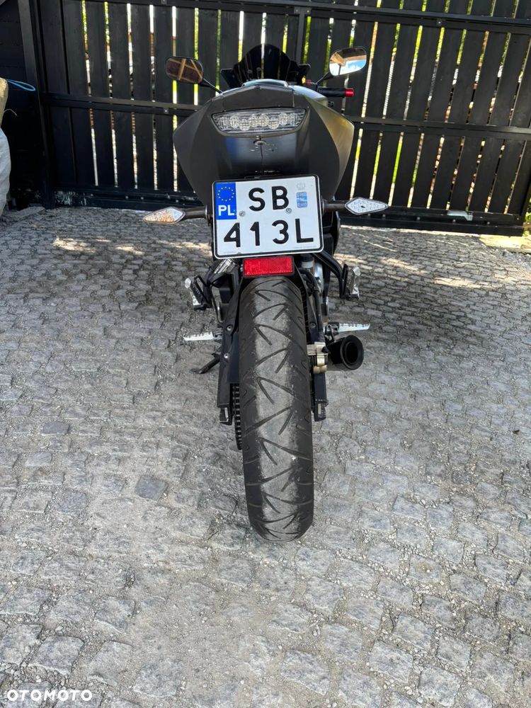 Yamaha YZF - 7