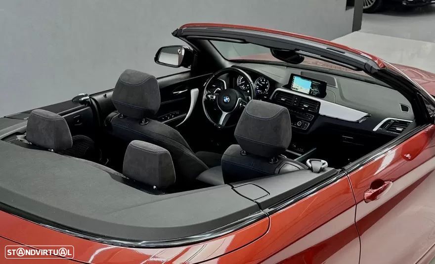 BMW 220 d Cabrio Pack M Auto - 25