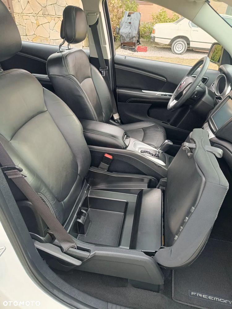 Fiat Freemont 2.0 Multijet Black Code AWD - 30