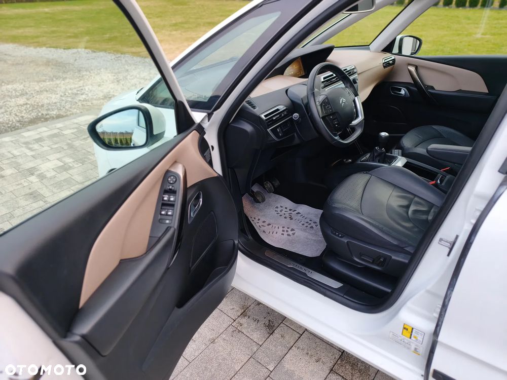 Citroën C4 Picasso - 12