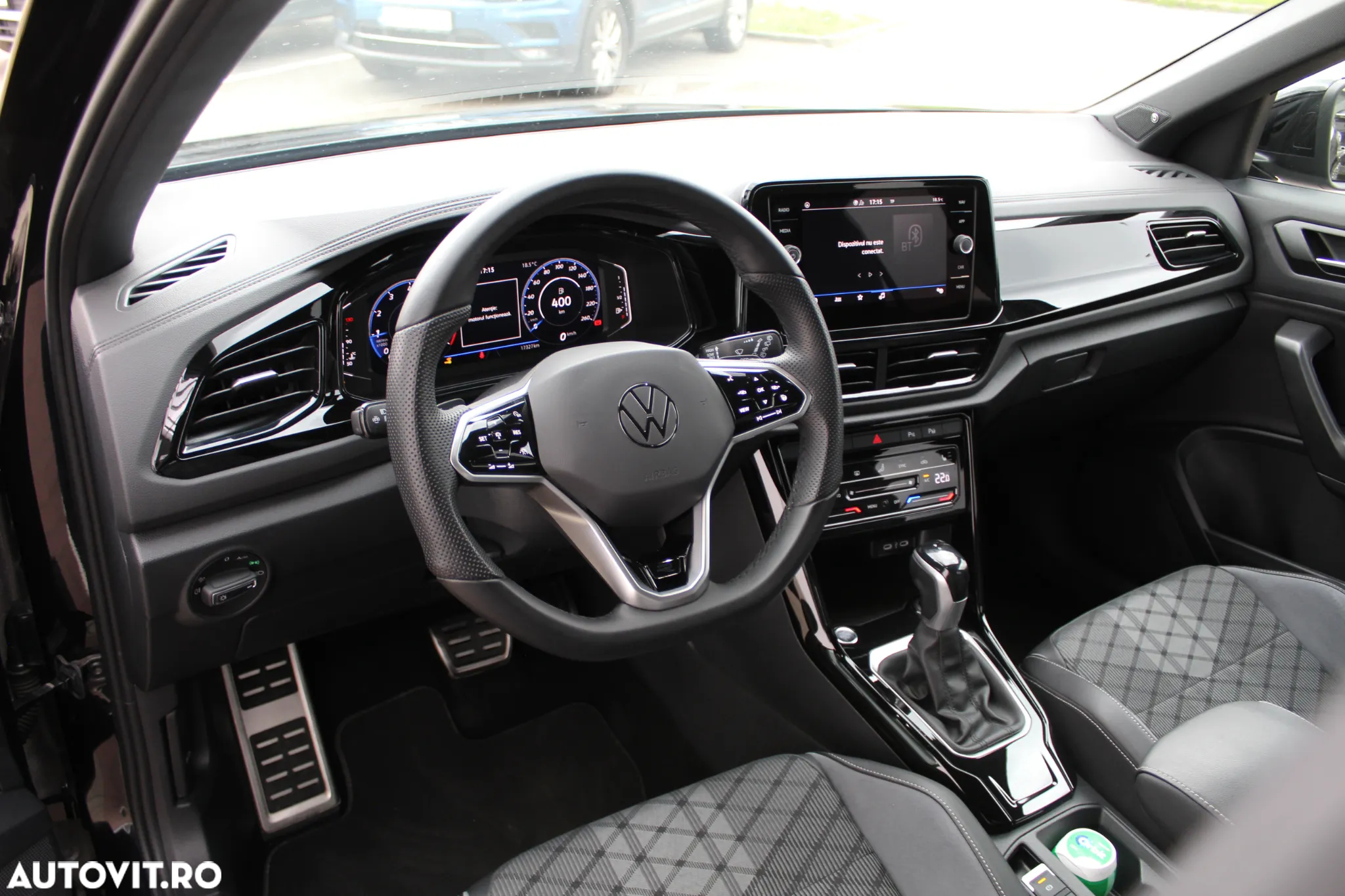 Volkswagen T-ROC 1.5 TSI DSG R-Line - 8