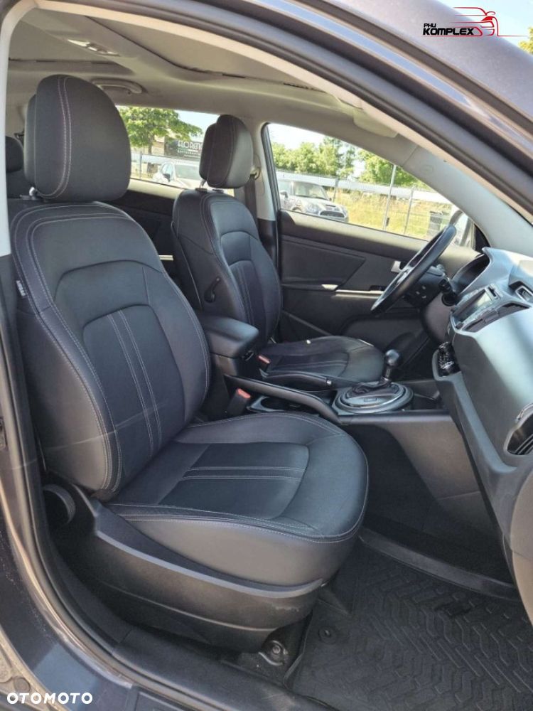 Kia Sportage - 12