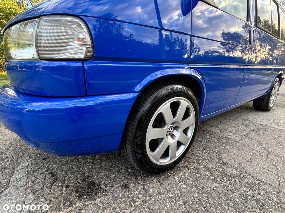 Volkswagen Multivan - 27