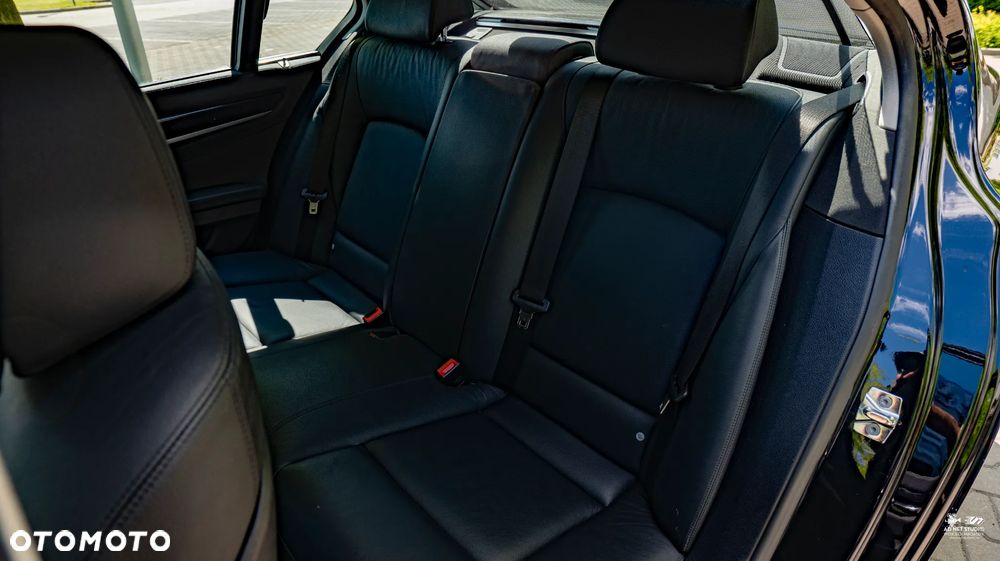 BMW Seria 7 730d - 34