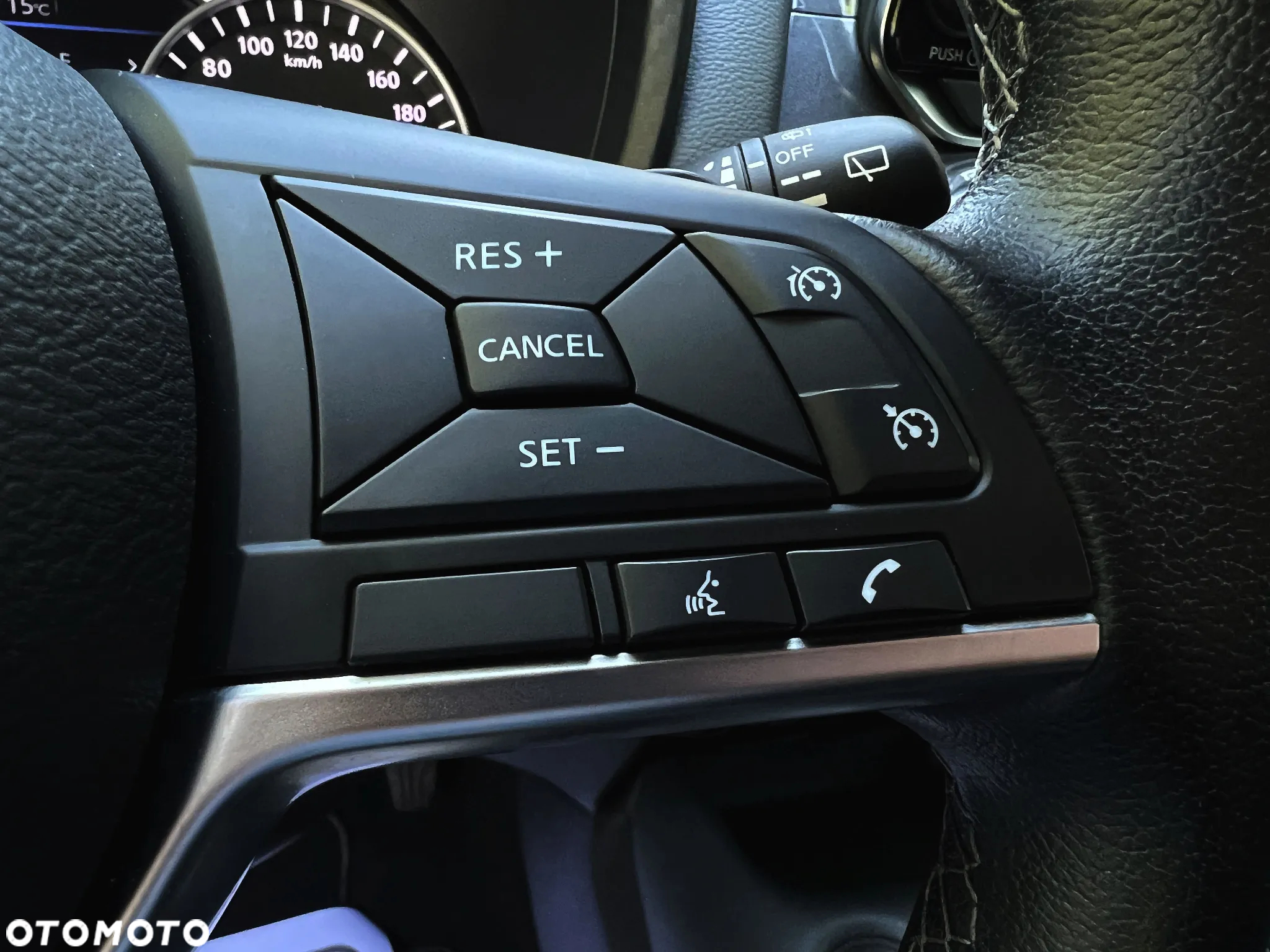 Nissan Juke 1.0 DIG-T DCT N-Connecta - 22