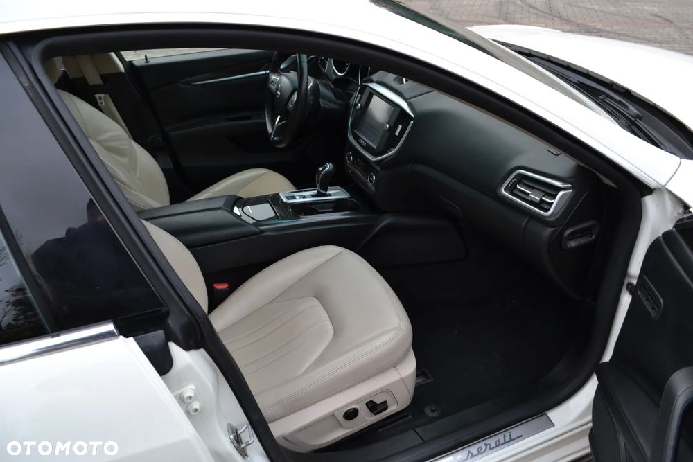 Maserati Ghibli Automatik - 26