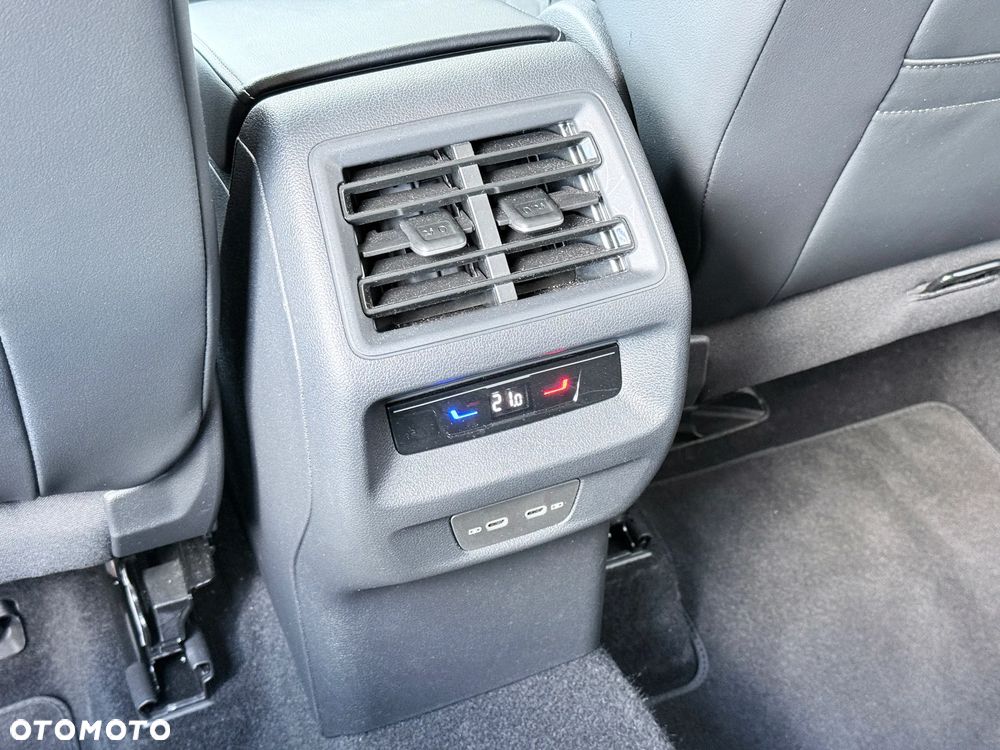 Volkswagen Tiguan 2.0 TDI SCR DSG Goal - 32