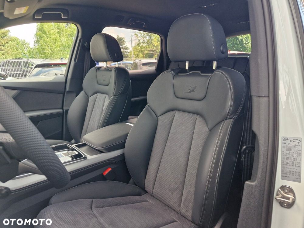 Audi Q7 - 15