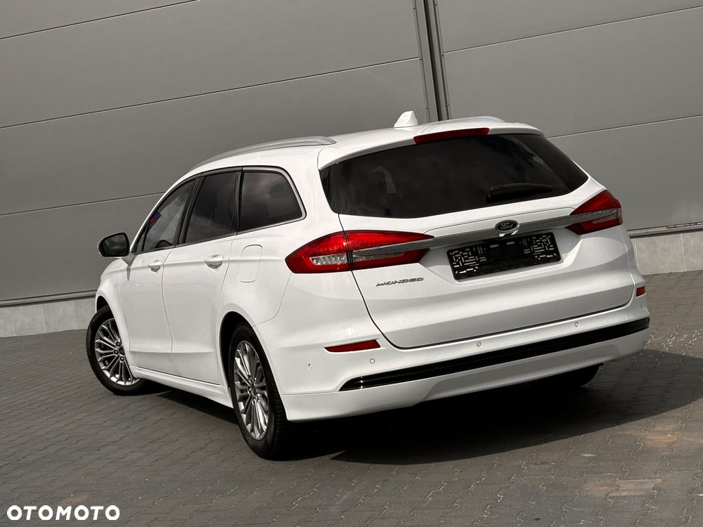 Ford Mondeo 2.0 EcoBlue Titanium - 18