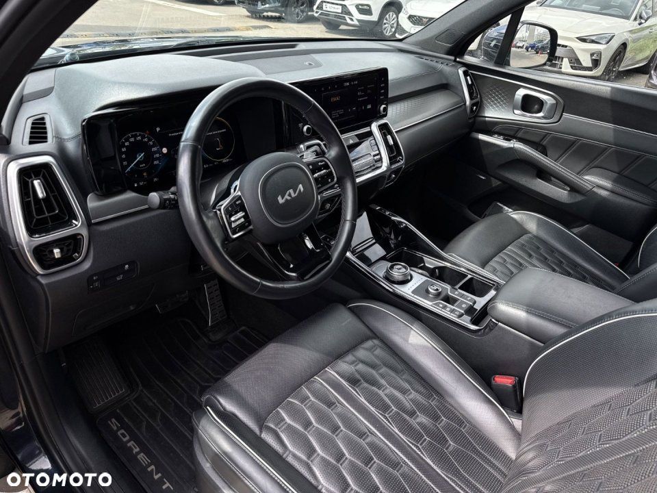 Kia Sorento - 9