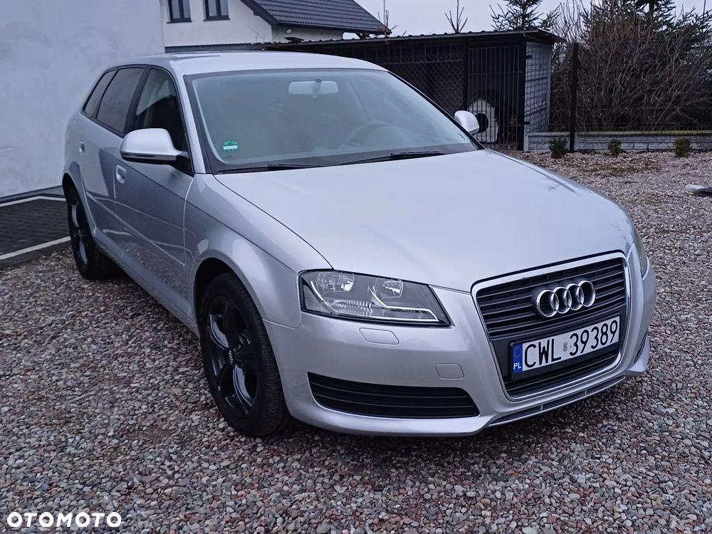Audi A3 Sportback 1.6 Attraction - 1
