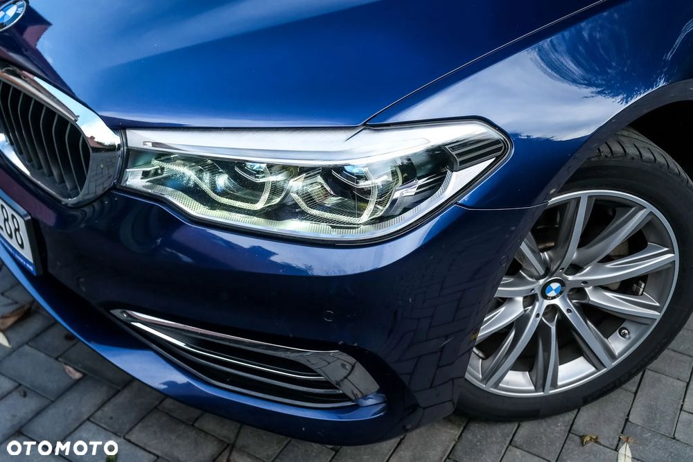 BMW Seria 5 520d xDrive Luxury Line - 12