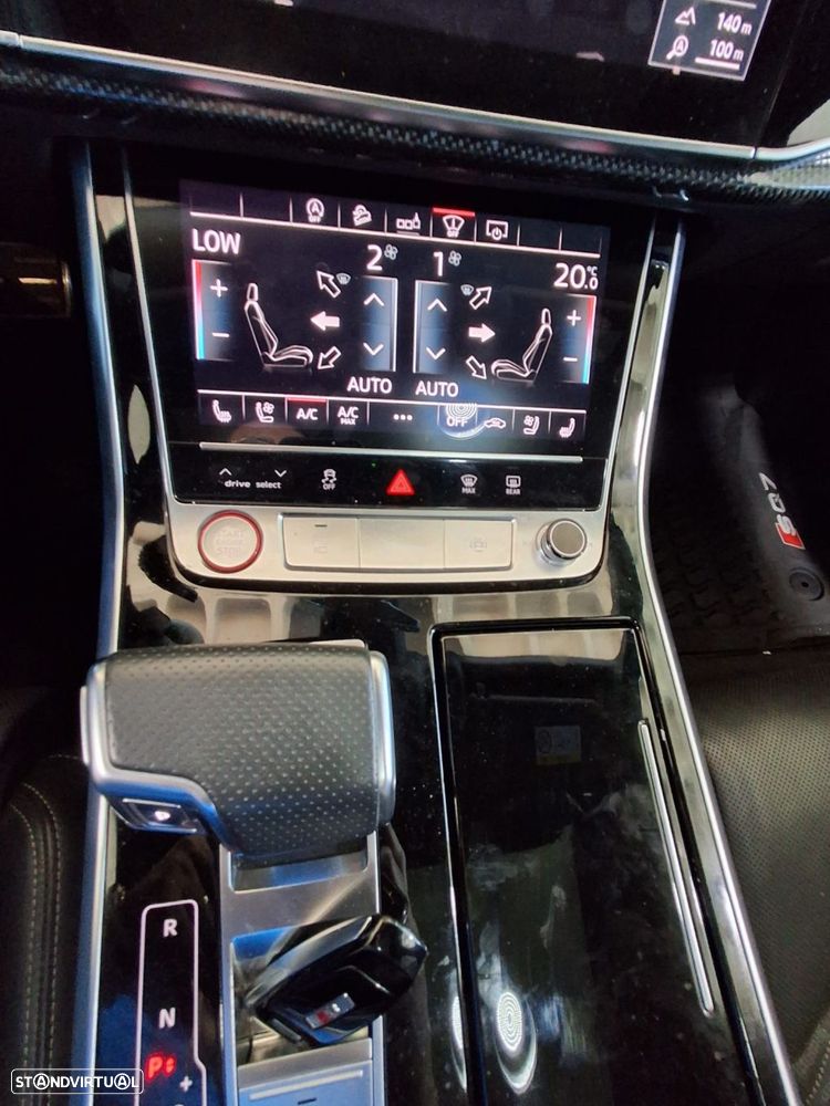 Audi Q7 - 25