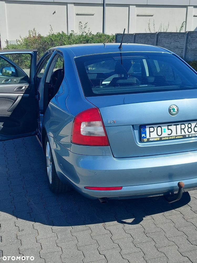 Skoda Octavia 1.6 Elegance - 5