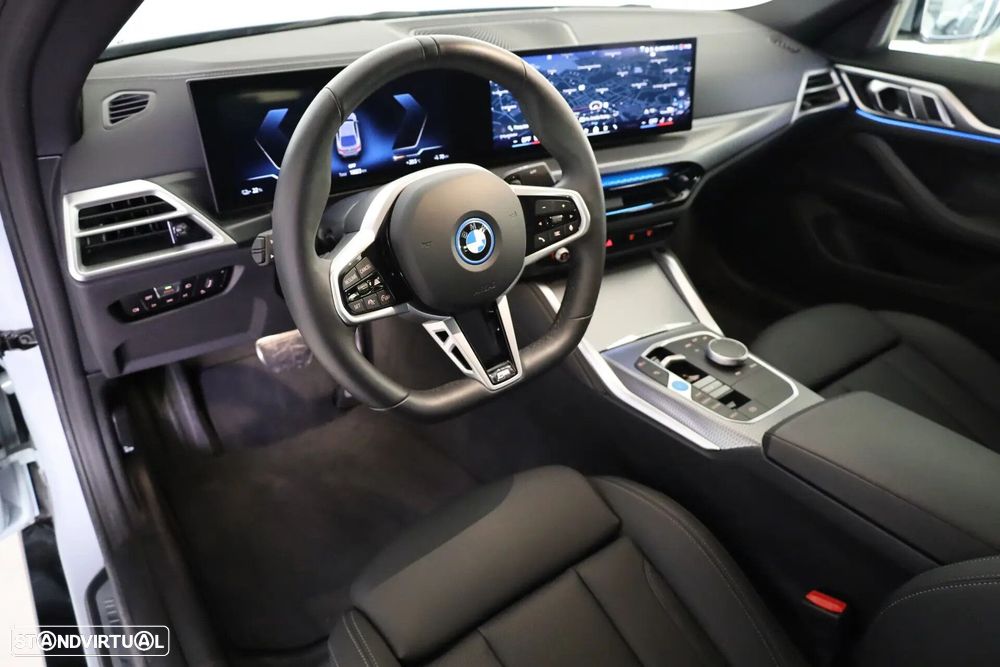 BMW i4 eDrive40 Edição Desportiva M - 28