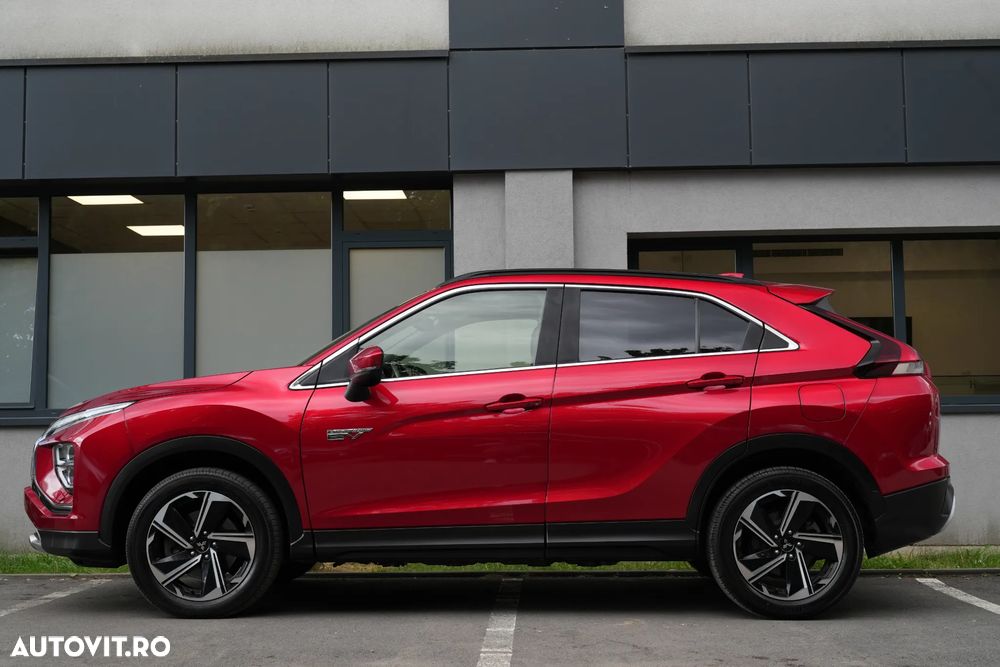 Mitsubishi Eclipse-Cross 4WD Top - 14