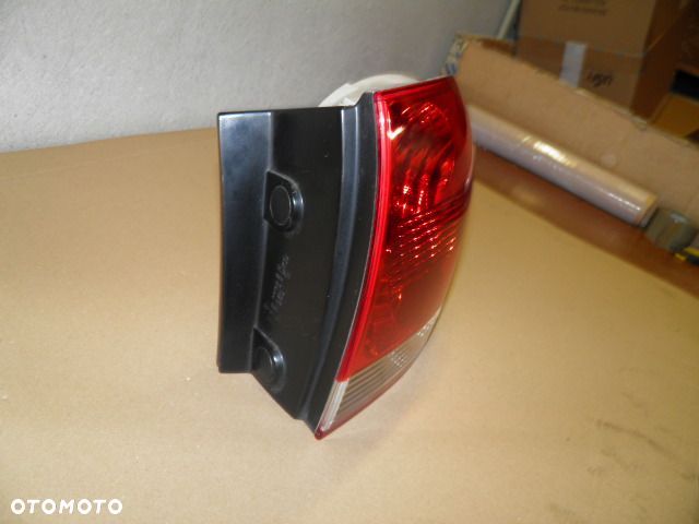 LAMPA TYLNA VW TOUAREG 7L6945096L - 3