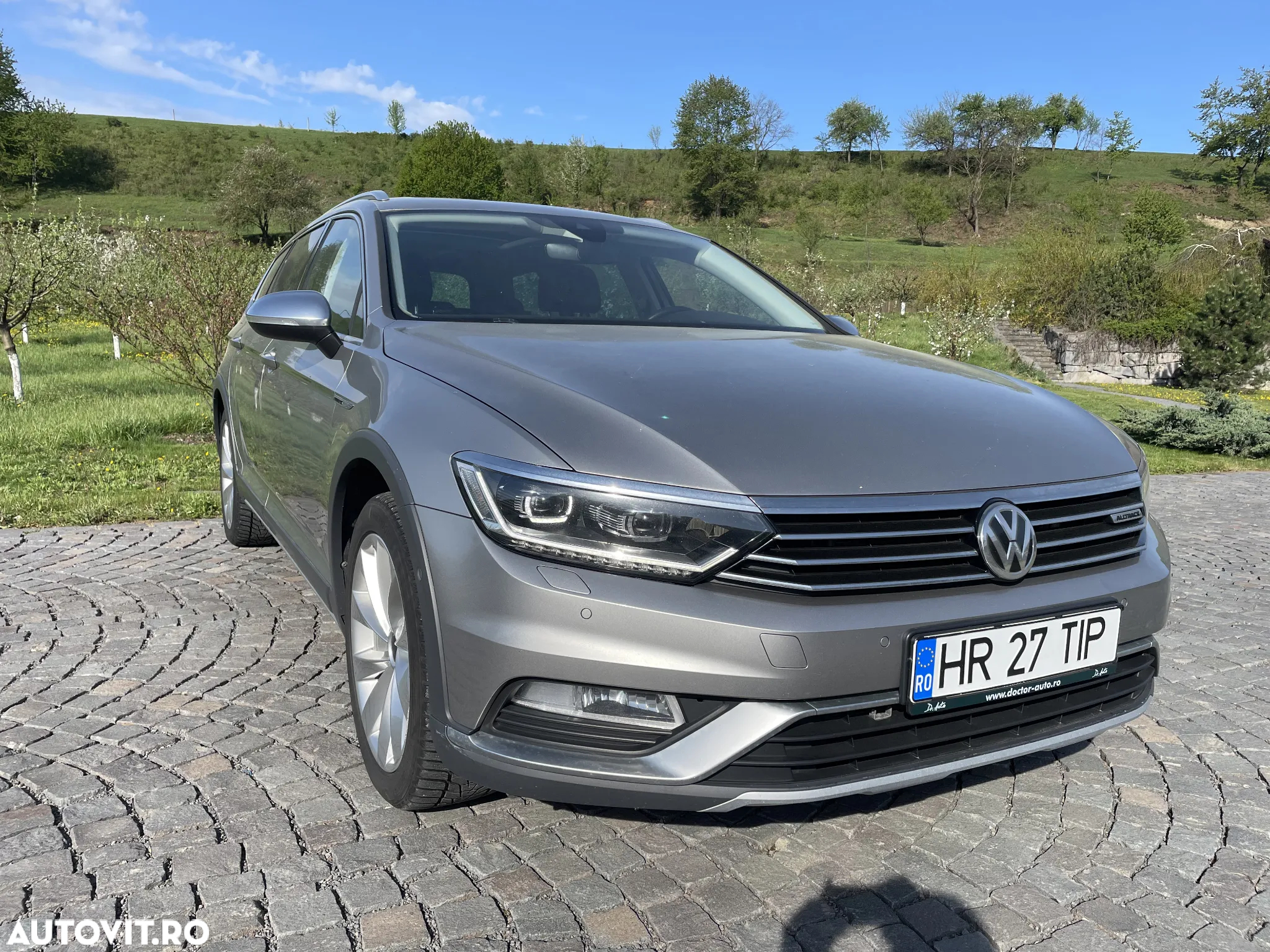 Volkswagen Passat Alltrack 2.0 TDI DSG 4Motion - 5