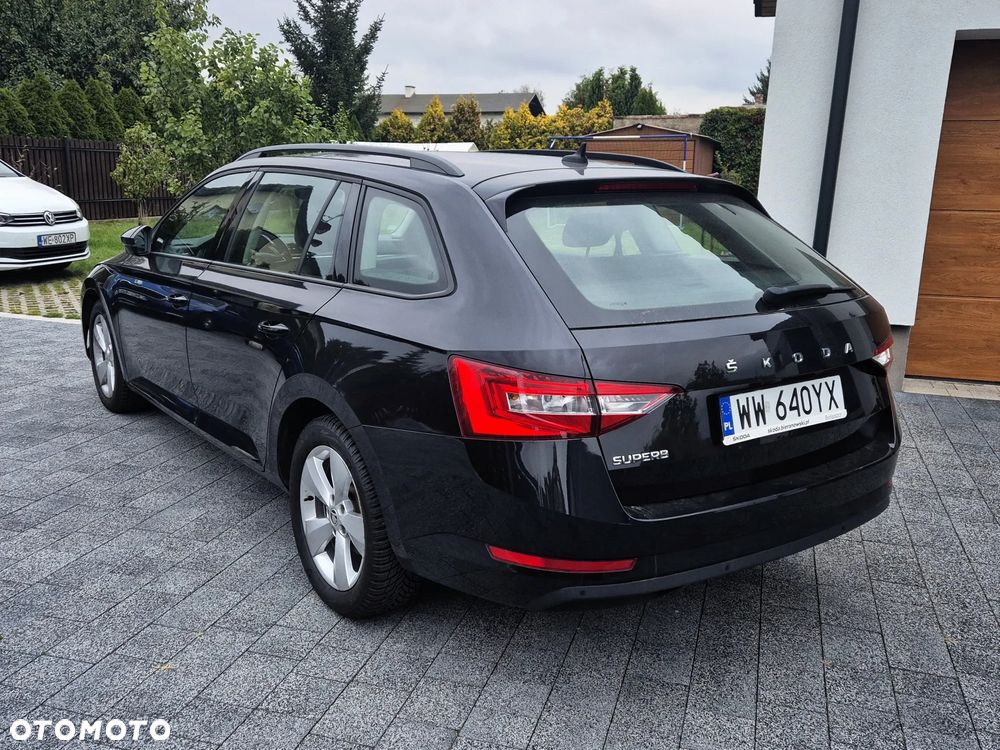 Skoda Superb 1.5 TSI ACT Ambition - 3