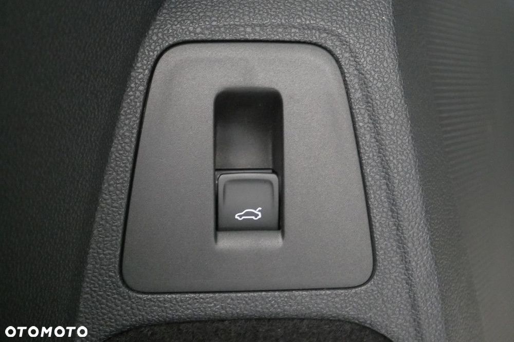 Volkswagen Tiguan 1.5 eTSI Life DSG - 18