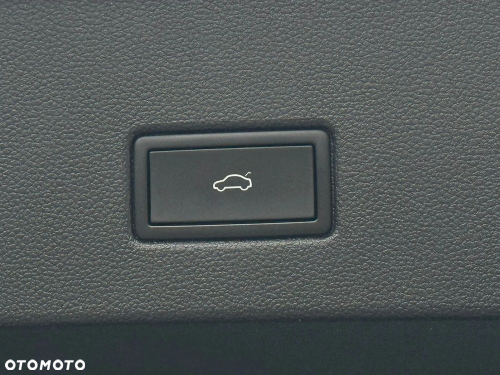 Volkswagen T-Roc 1.5 TSI Style DSG - 15