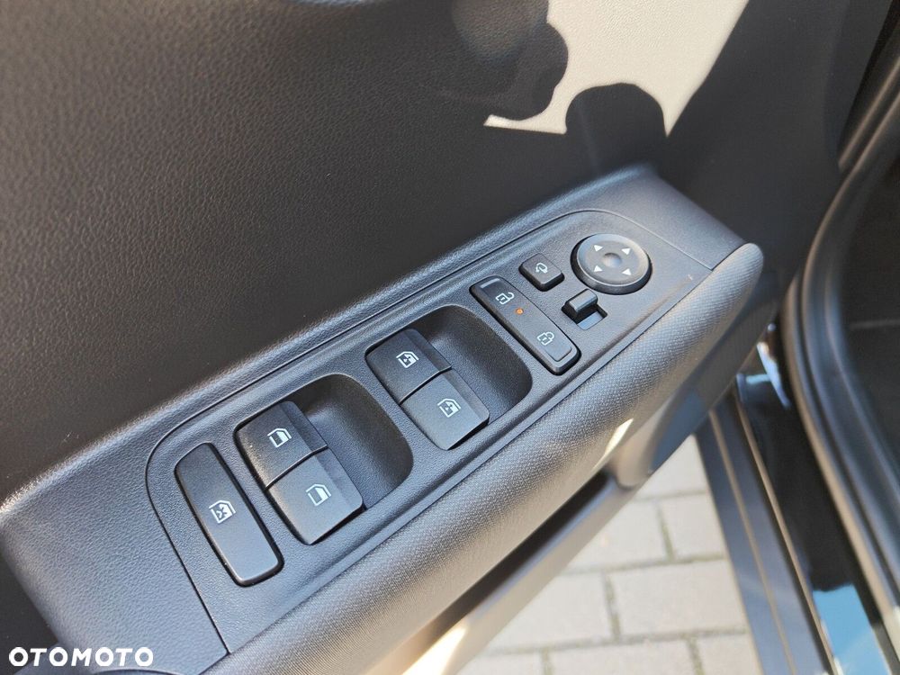 Hyundai Inster 49kWh Smart - 11