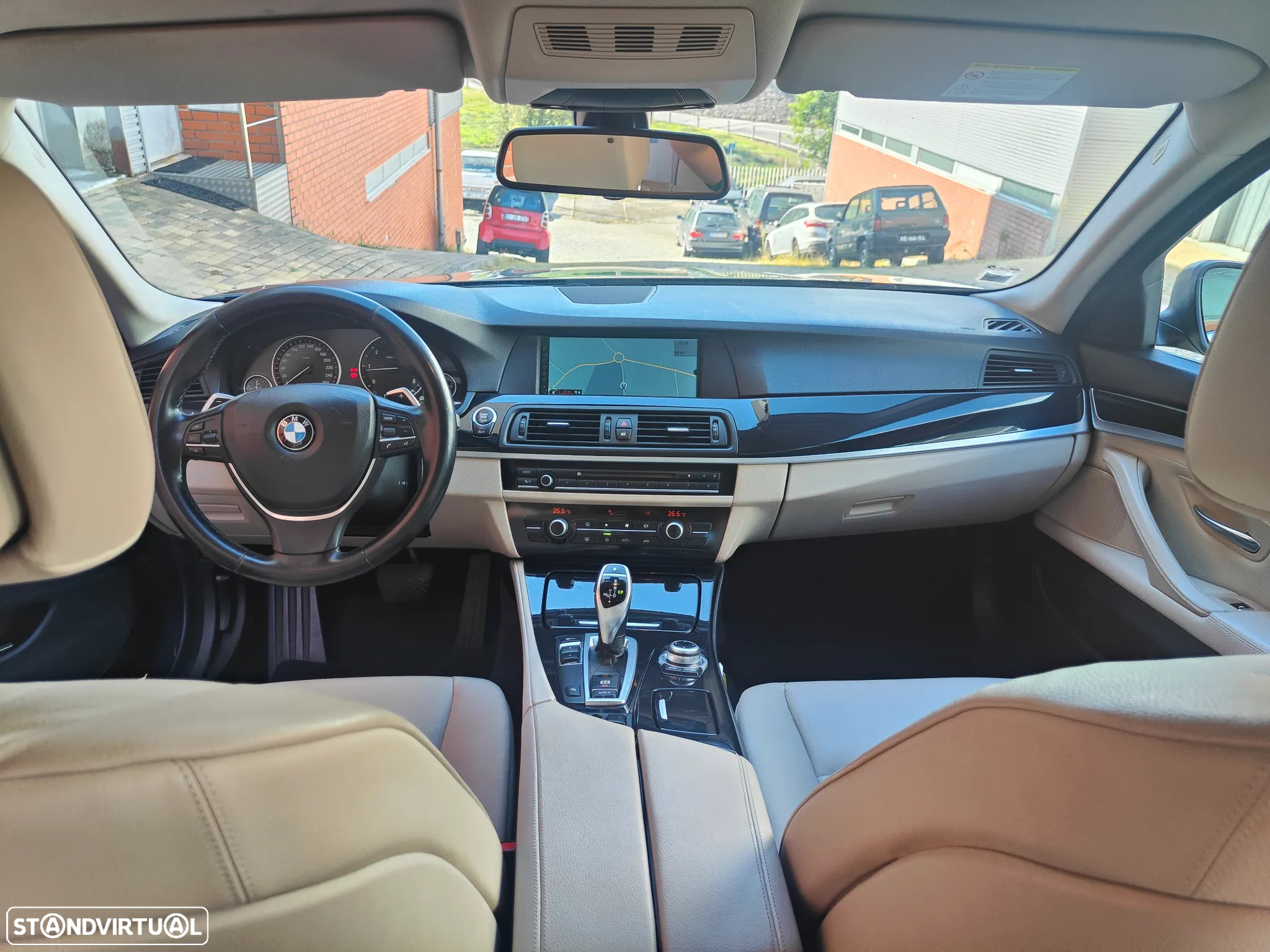 BMW 525 d Exclusive Auto - 2