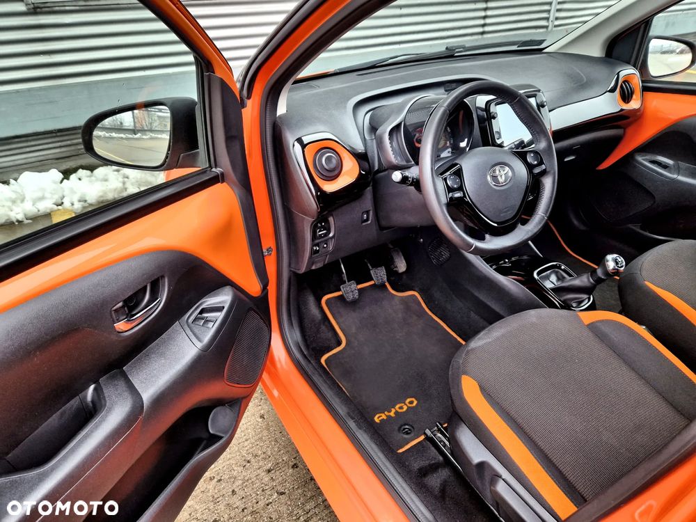 Toyota Aygo 1.0 VVT-i Color Edition - 21