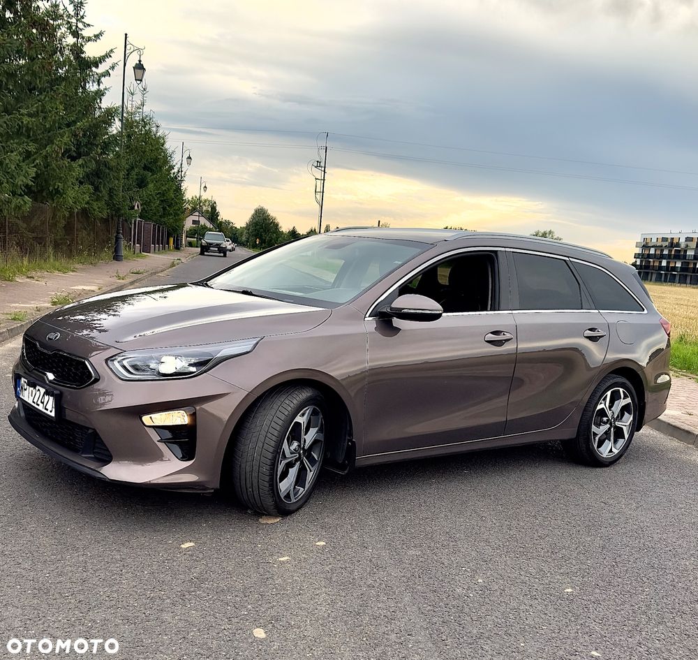 Kia Ceed 1.4 T-GDI L Business Line DCT - 2