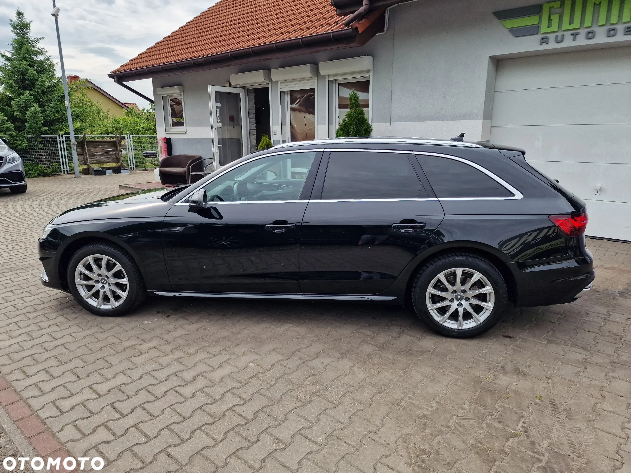 Audi A4 Avant 30 TDI S tronic advanced - 9