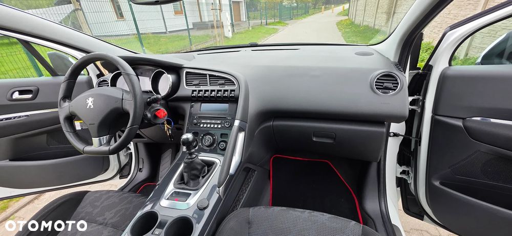 Peugeot 3008 - 31