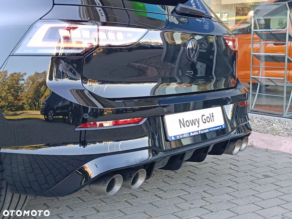 Volkswagen Golf 2.0 TSI 4Motion R DSG - 17