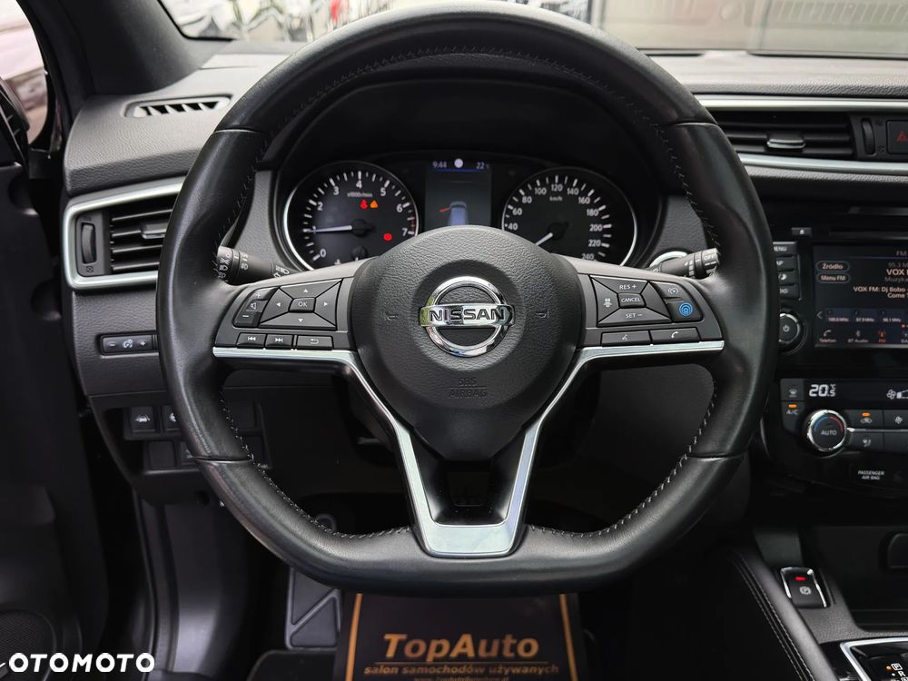 Nissan Qashqai 1.3 DIG-T DCT TEKNA+ - 26